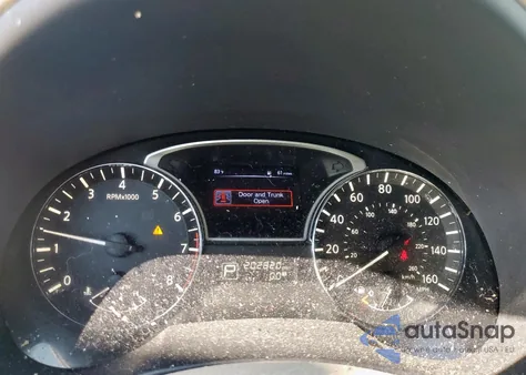 2015 Nissan Altima 2.5 из США, поврежденный, VIN 1N4AL3AP2FC228541